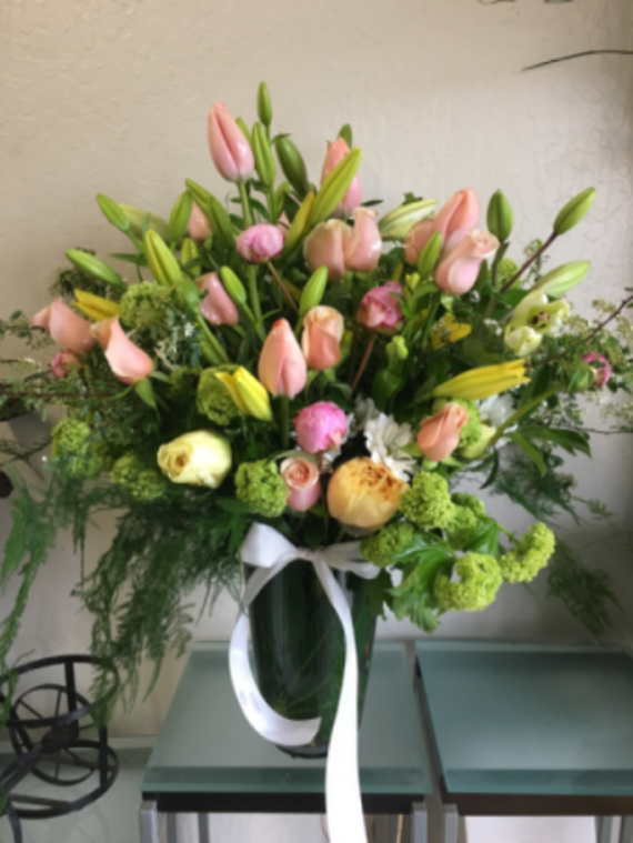 Large Appreciation Bouquet! Designer\'s Choice